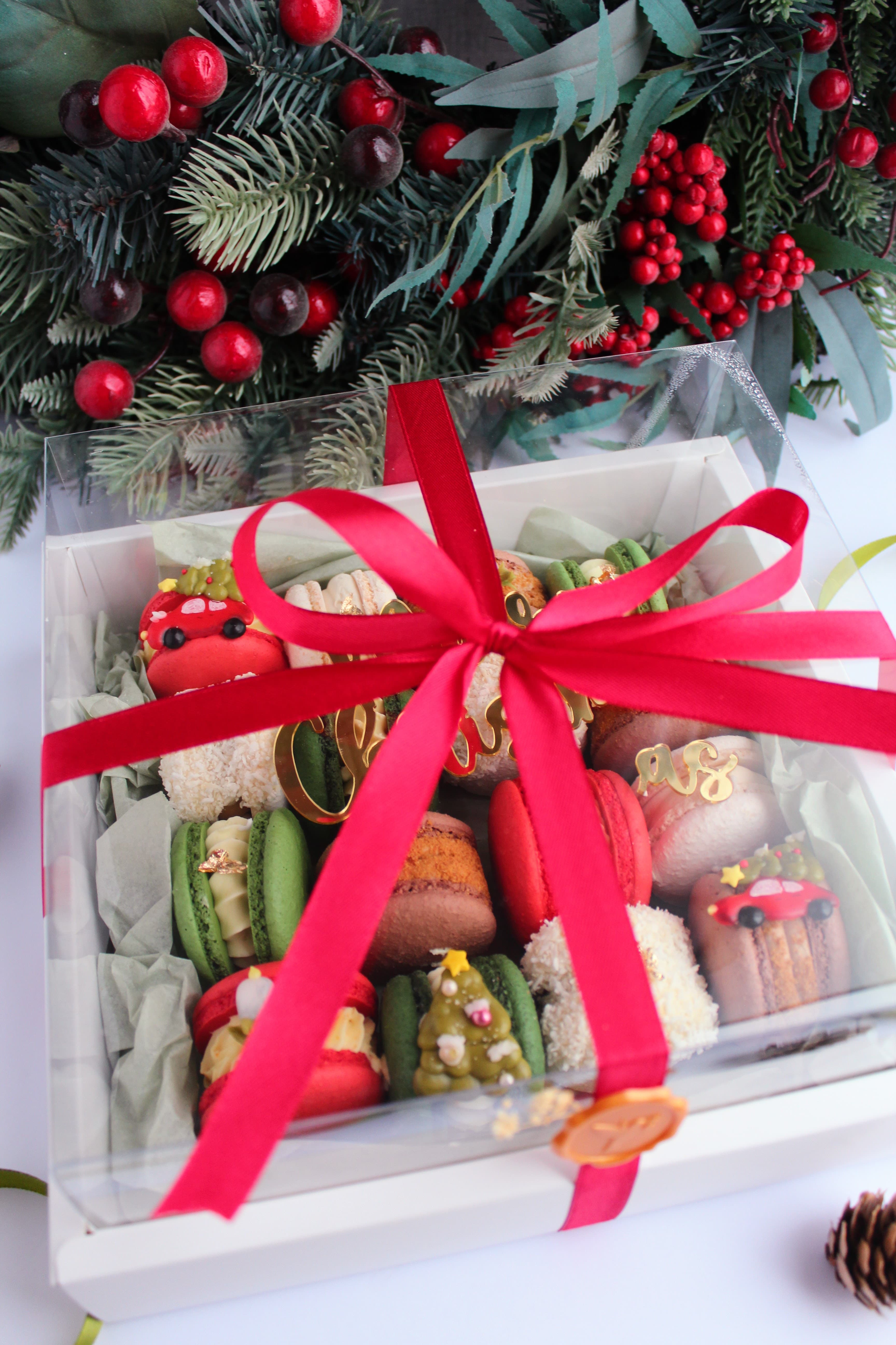Special Christmas Macaron Box — For The Ones You Love - view 2